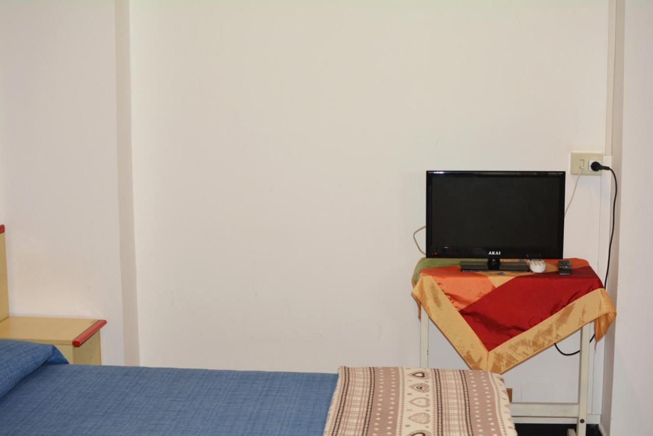 Hotel La Madunina Varazze Kültér fotó